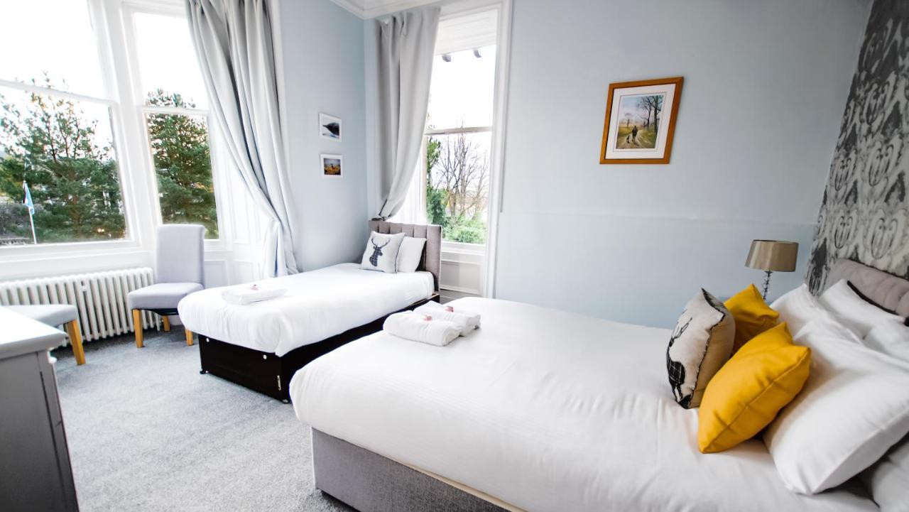 Mcinnes House Rooms With Breakfast Kingussie Exterior foto